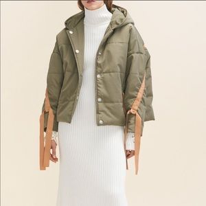 maje h17guel cropped puffer, One Size